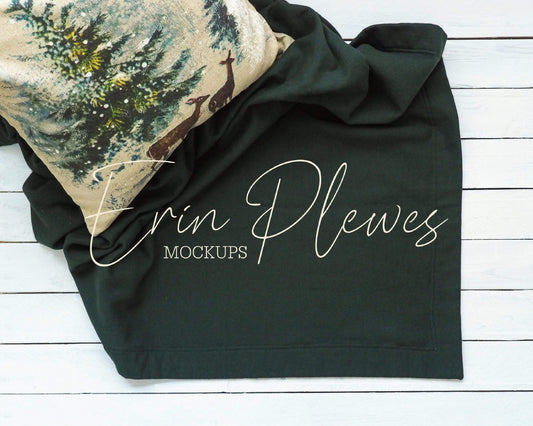 Erin Plewes Mockups Blanket Mock Up, Green Christmas Blanket Mockup, Fleece Blanket Mock-up, Styled Stock Photo Instant Digital Download
